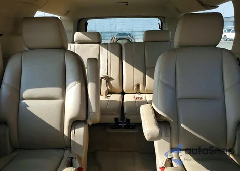 2013 GMC Yukon Xl Denali z USA, uszkodzony, nr VIN 1GKS2MEF7DR203349